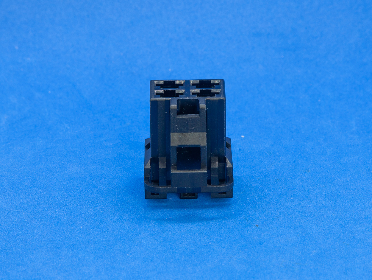 MG610267